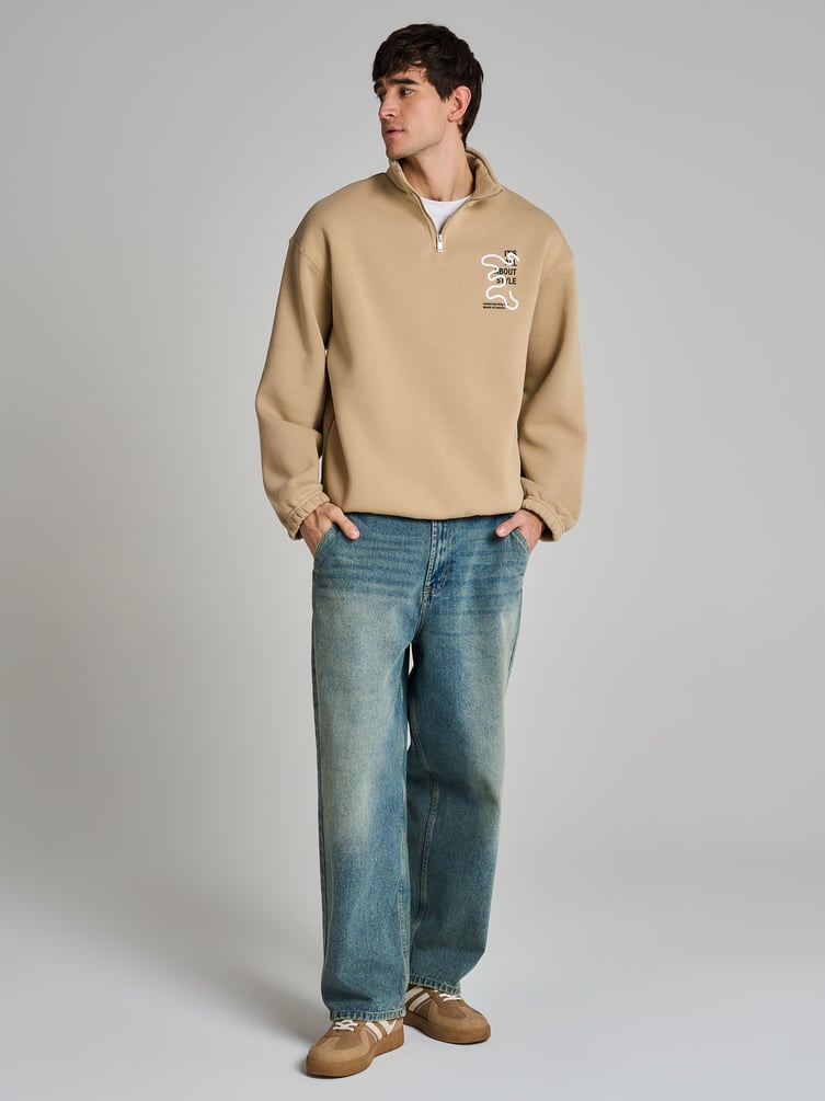 Теплая толстовка с высоким горлом и начесом