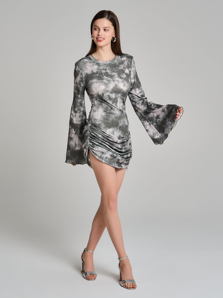 Платье лапша с завязками и драпировкой