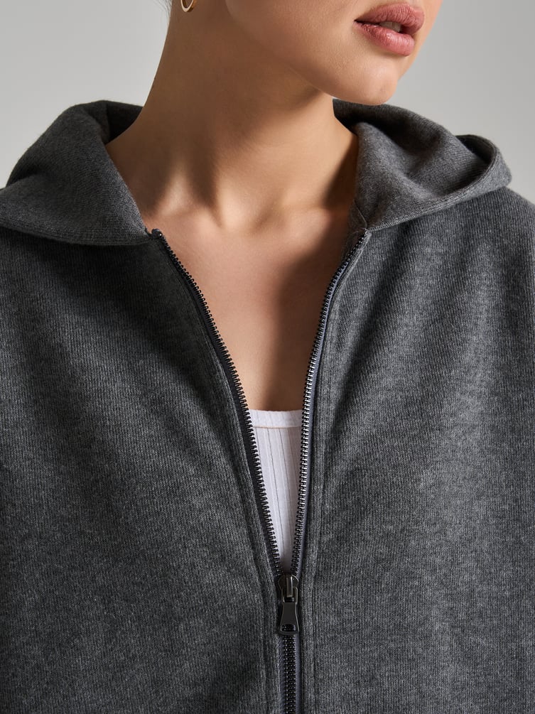 Толстовка с капюшоном трикотажная