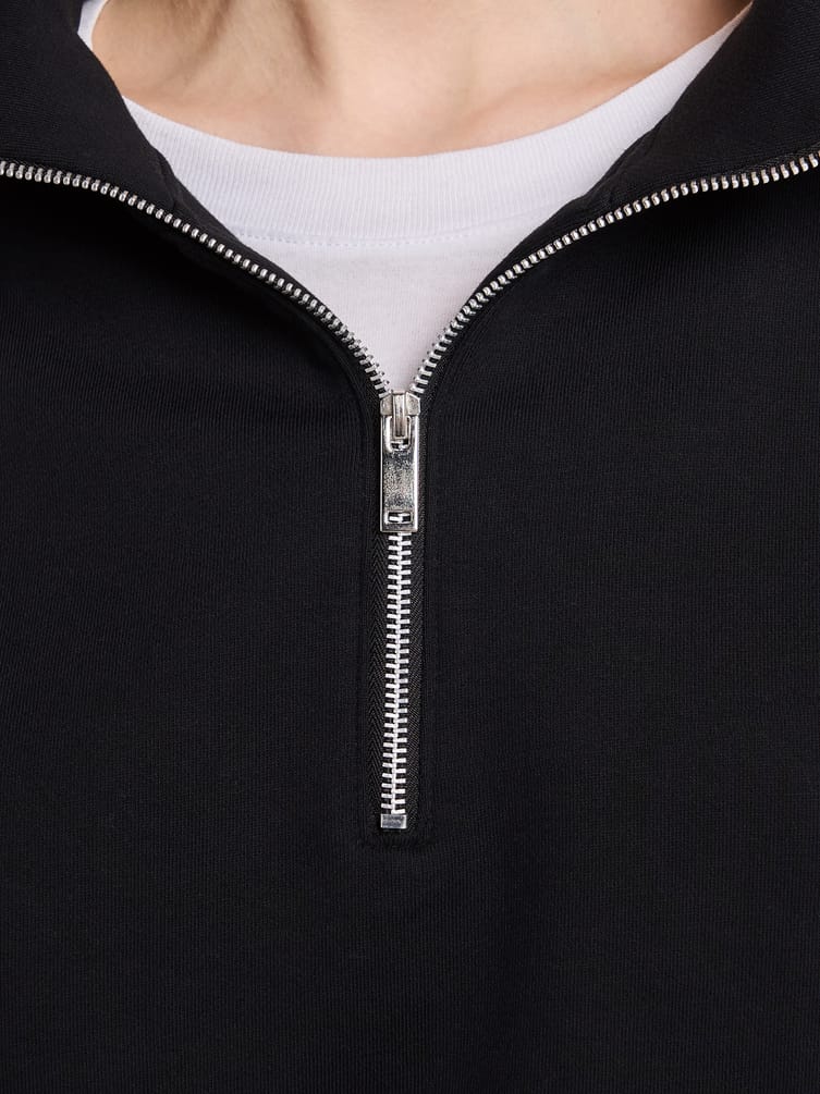 Теплая толстовка оверсайз с полузамком и начесом