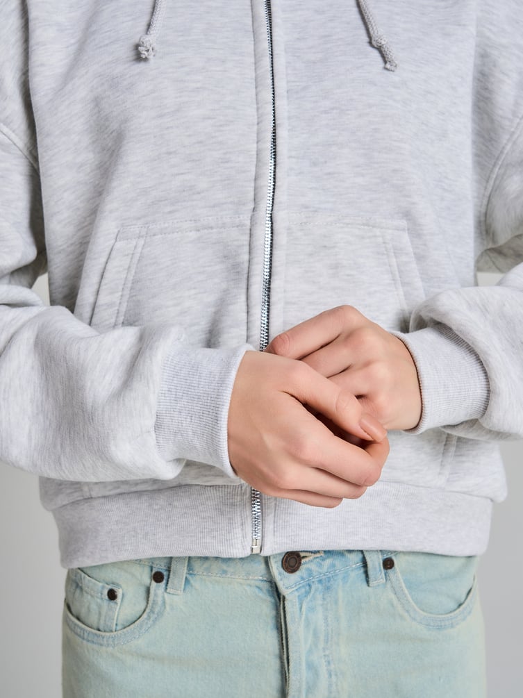 Толстовка утепленная с капюшоном и начесом