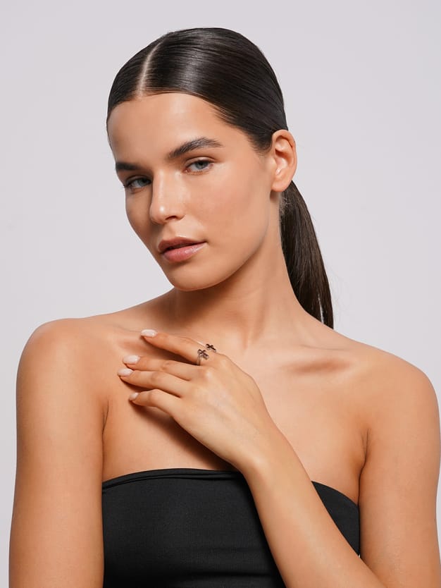 Бижутерное кольцо с 2 крестами