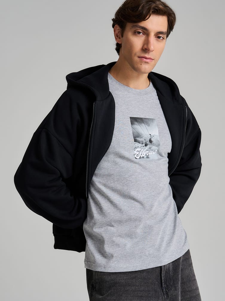 Футболка свободного кроя с принтом