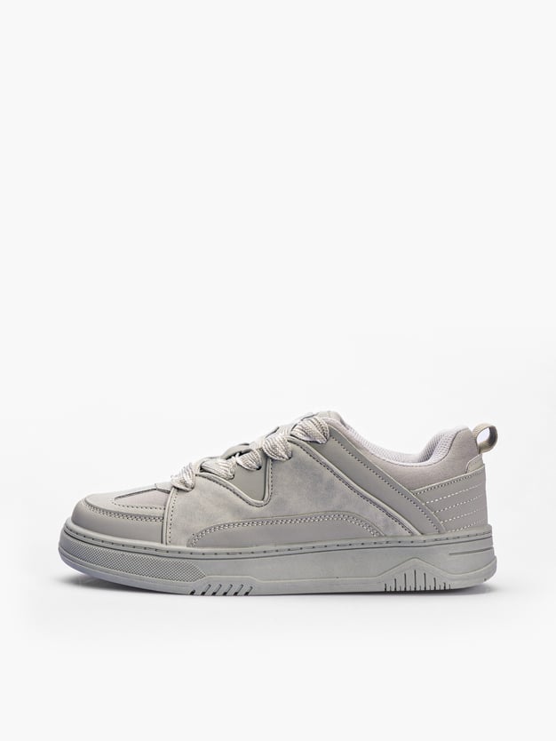 Низкие кроссовки