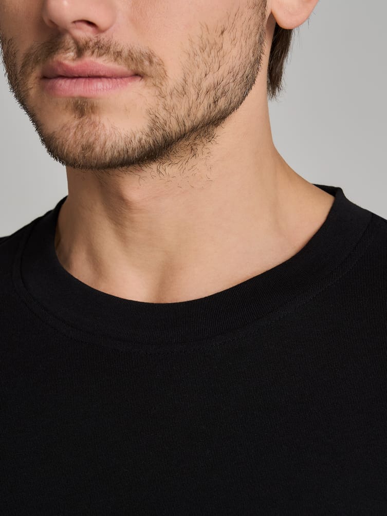 Футболка из хлопка свободного кроя