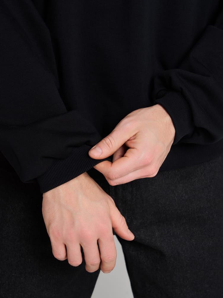 Свитшот оверсайз с надписью