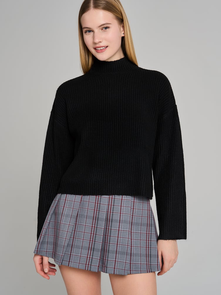 Свитер вязаный теплый