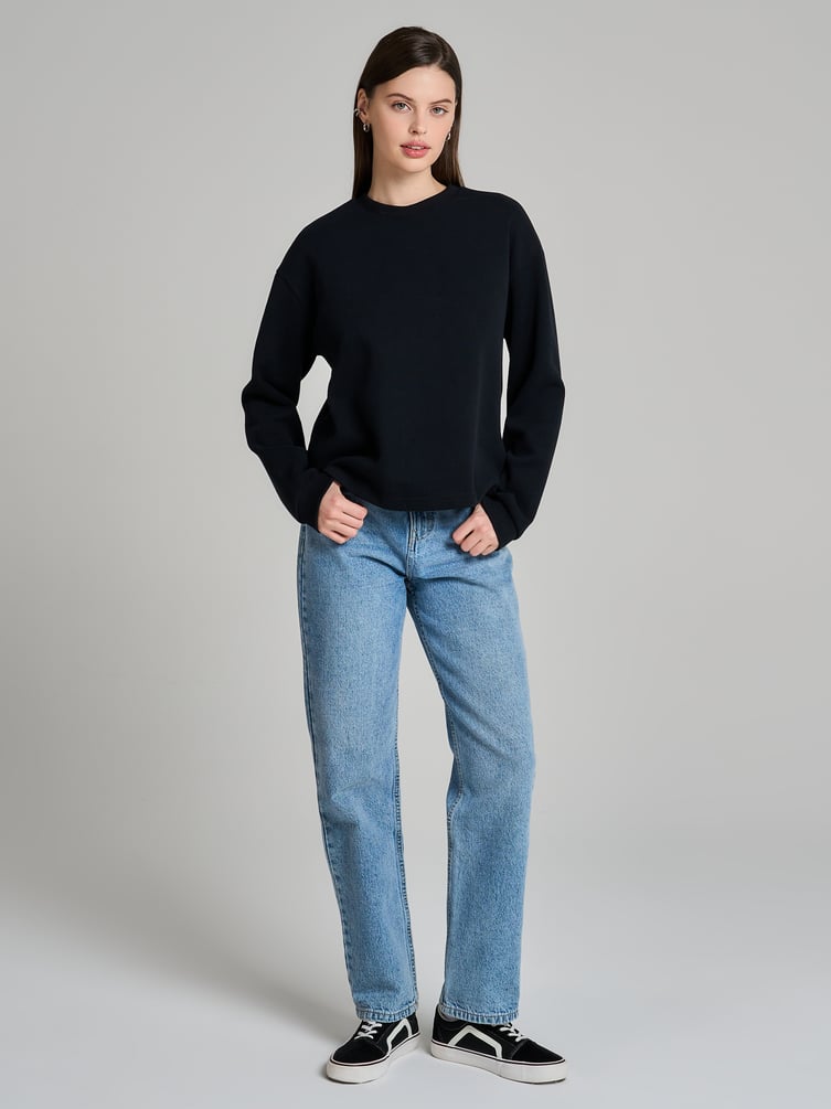 Трикотажный свитшот в рубчик