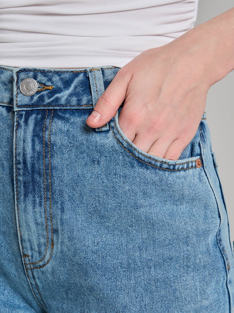 Джинсы широкие с завышенной талией