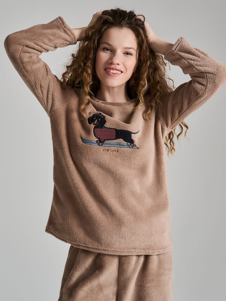 Пижама теплая с вышивкой таксы