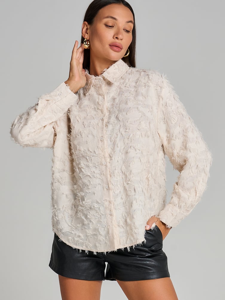 Блузка нарядная с бахромой