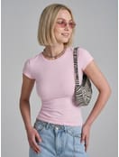 Футболка приталенная с коротким рукавом