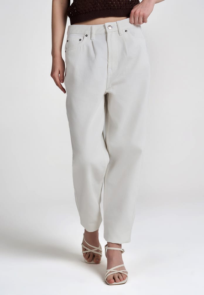 Джинсы момы высокой талией