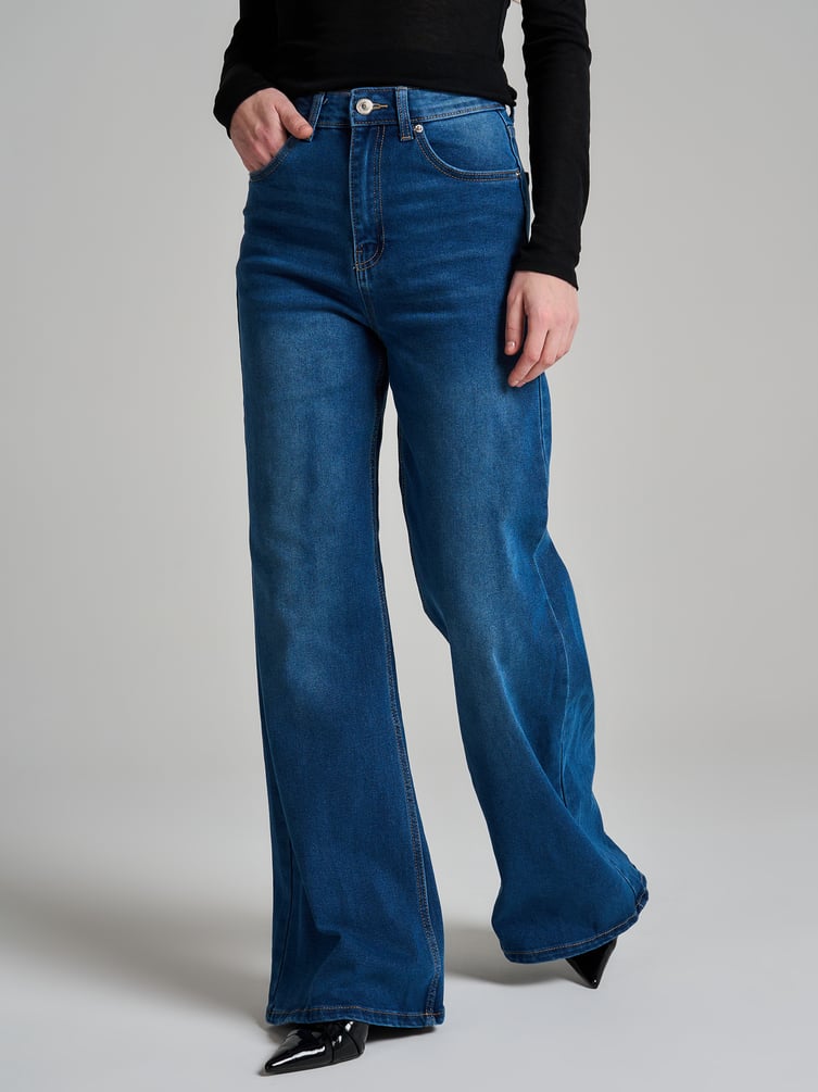Джинсы широкие с завышенной талией