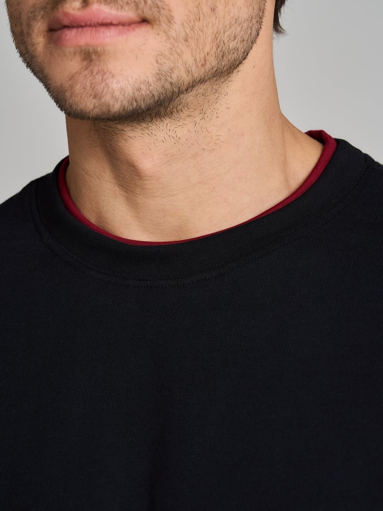 Лонгслив оверсайз с двойным рукавом