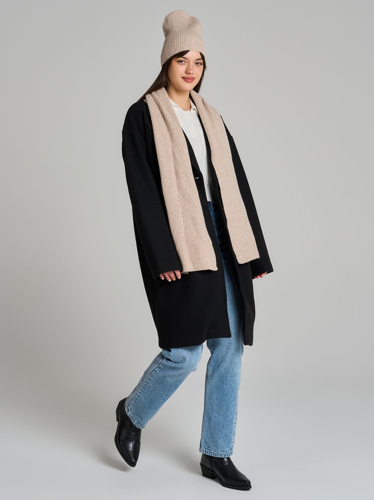 Зимний однотонный шарф