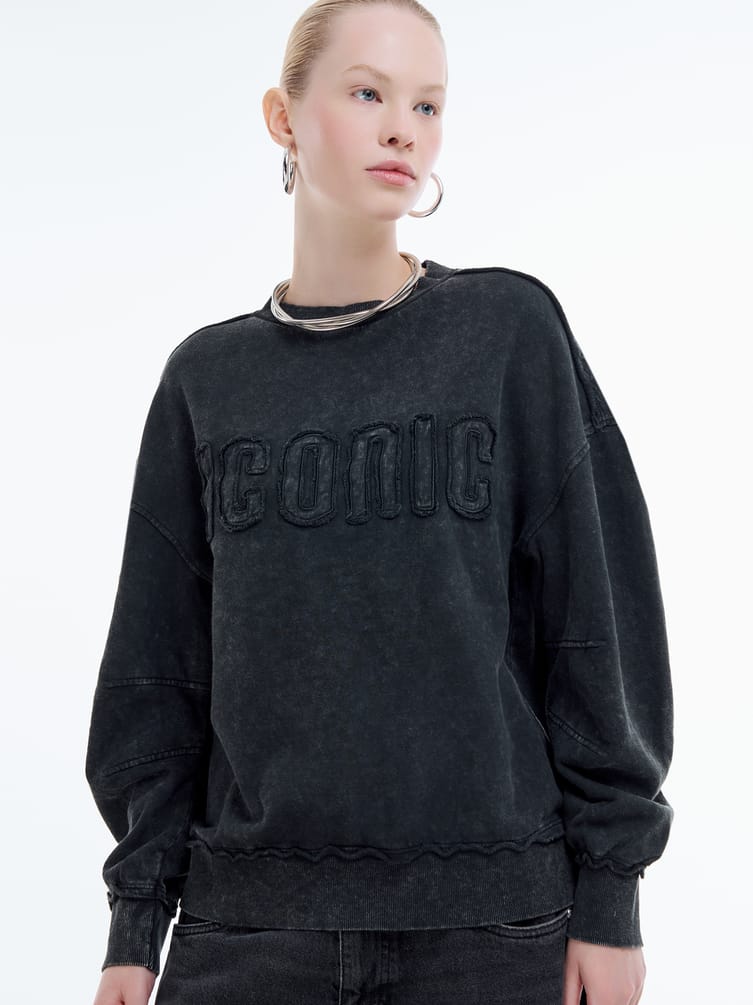 Свитшот с вареным эффектом и надписью