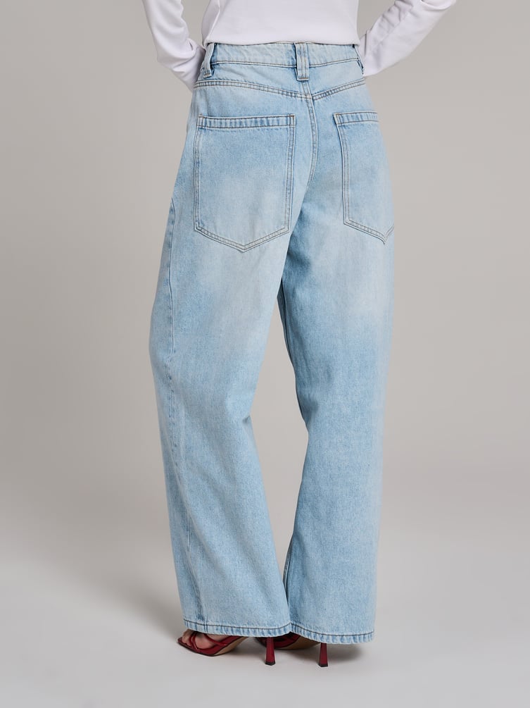 Джинсы багги широкие с вареным эффектом