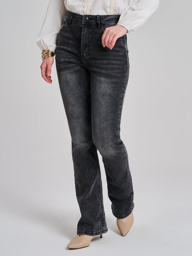 Джинсы клеш от колена