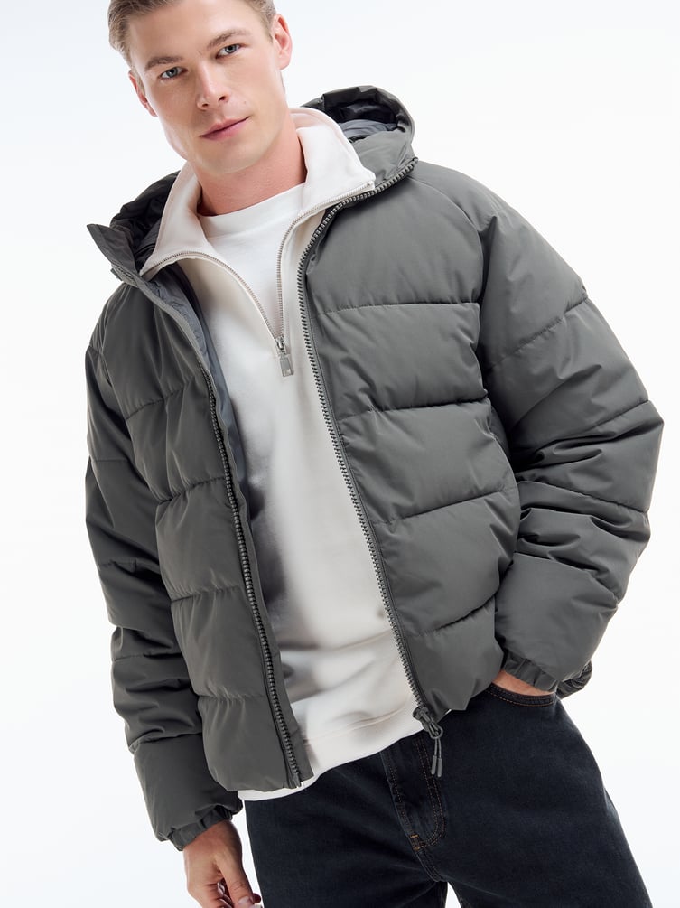 Куртка демисезонная с капюшоном