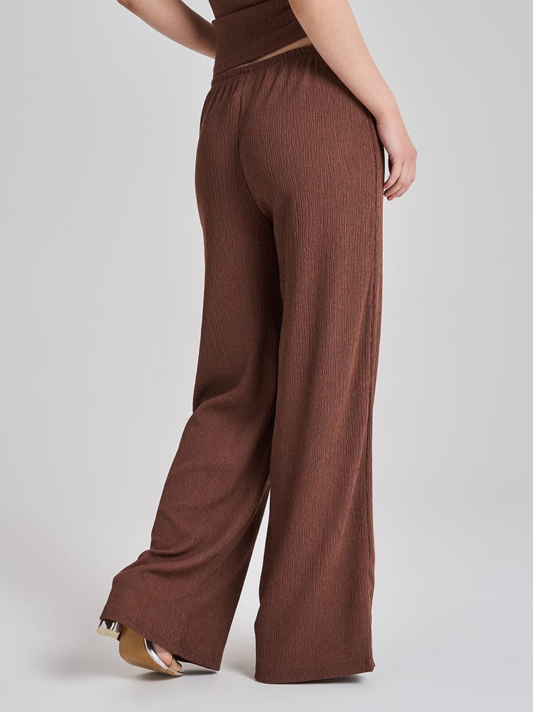 Брюки прямые из жатой ткани