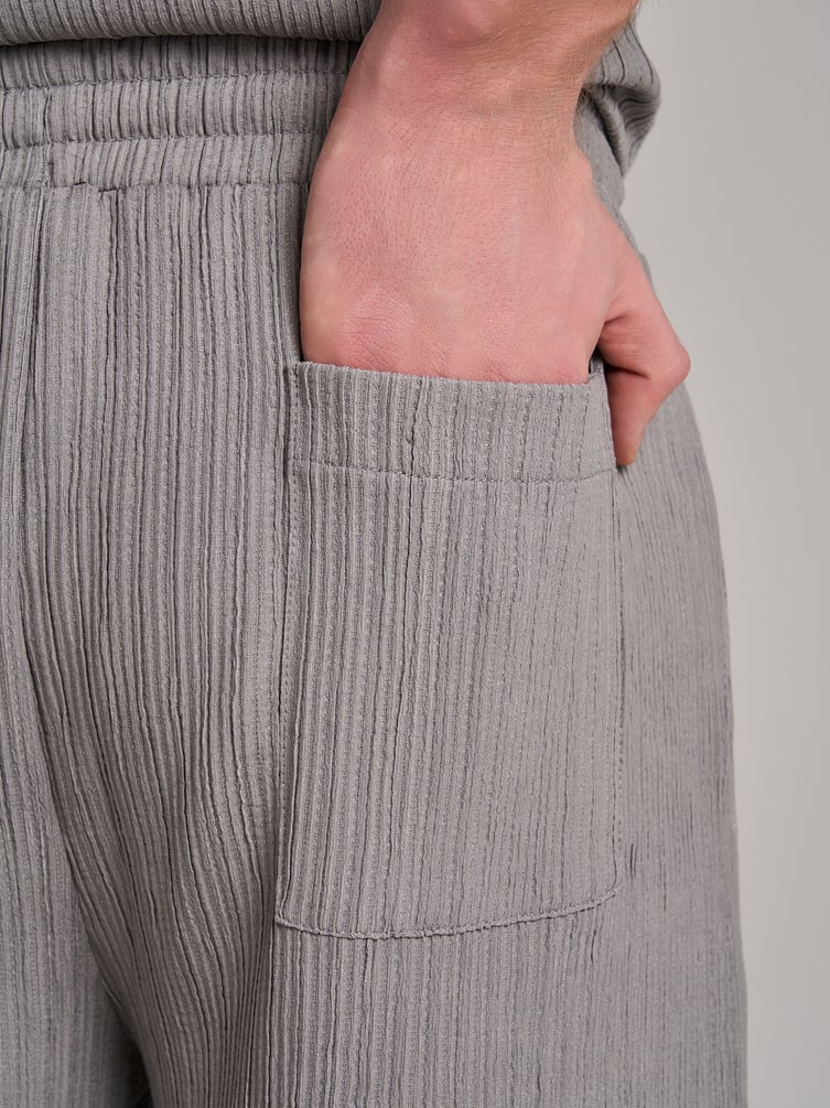 Шорты повседневные из жатого материала