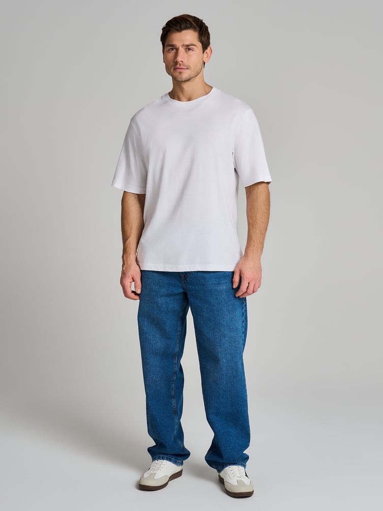 Широкие повседневные джинсы