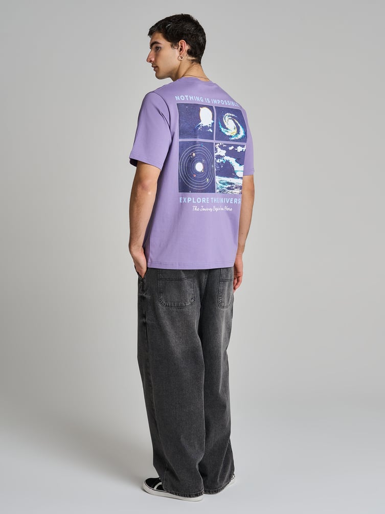 Футболка оверсайз с принтом на спине