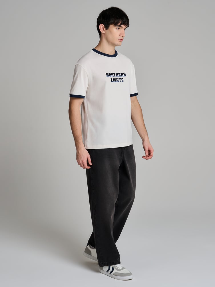 Футболка приталенная с надписью