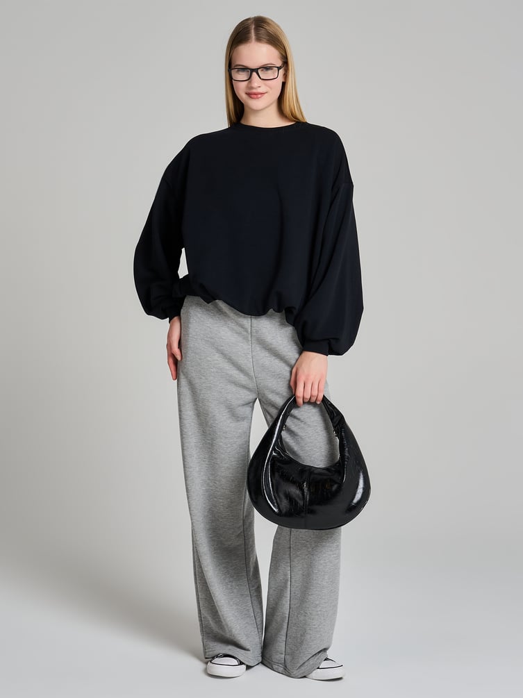 Свитшот с резинкой на талии