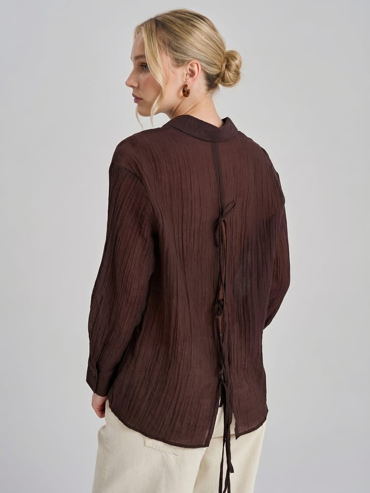 Рубашка летняя со шнуровкой на спине