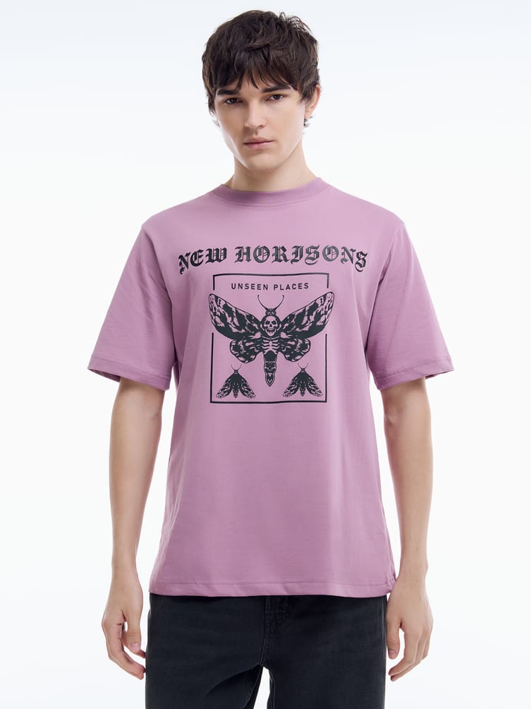 Футболка оверсайз с принтом мотылька