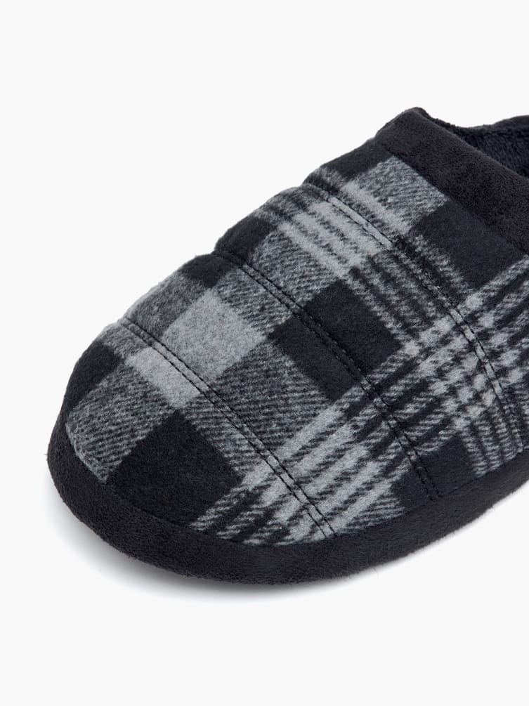 Закрытые тапки в клетку