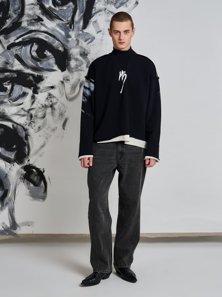 Свитшот оверсайз с принтом Макс Борисов