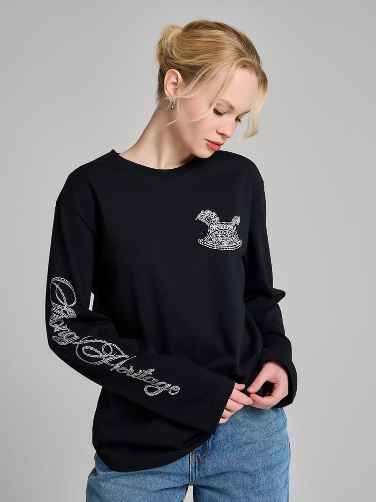 Лонгслив с принтом лошадки-качалки Russian Vibes