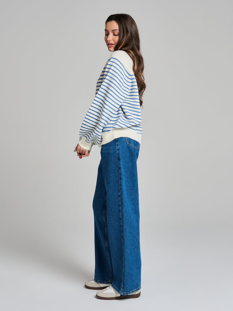 Джемпер трикотажный в полоску