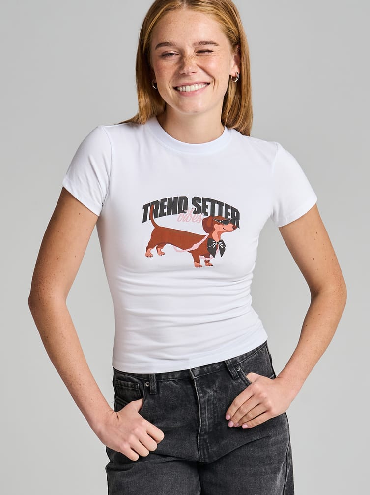 Футболка облегающая с принтом таксы