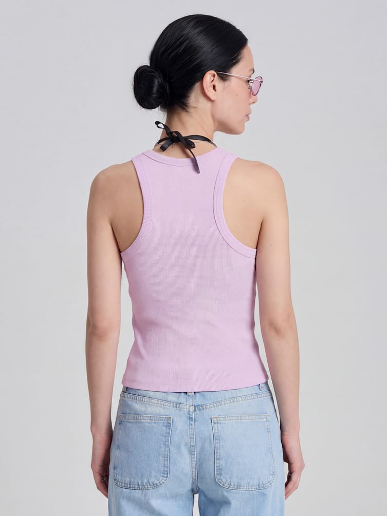 Майка на широких бретелях в рубчик