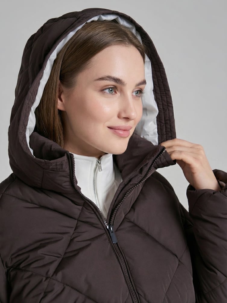 Куртка стеганая с капюшоном