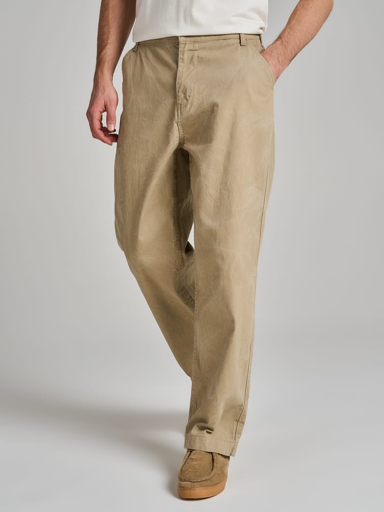 Зауженные брюки с вареным эффектом