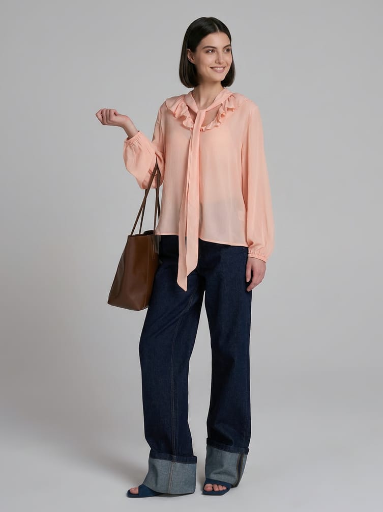 Блузка с шарфом и рюшами