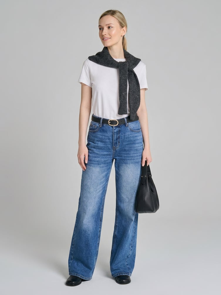 Джинсы широкие