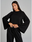 Блузка офисная нарядная с рукавом клеш