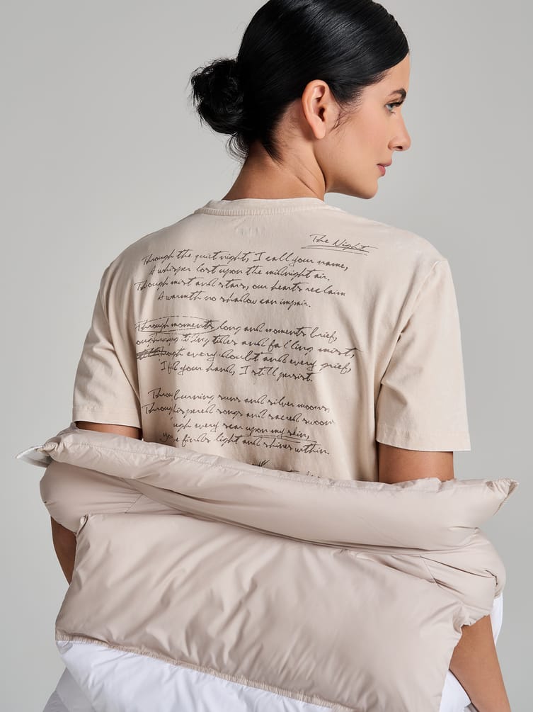 Футболка варенка с надписью на спине