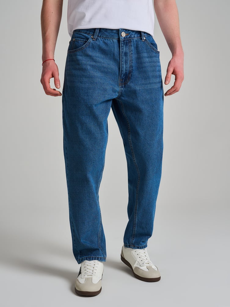 Джинсы зауженные Carrot