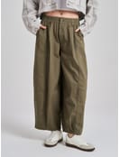 Брюки-бананы с защипами