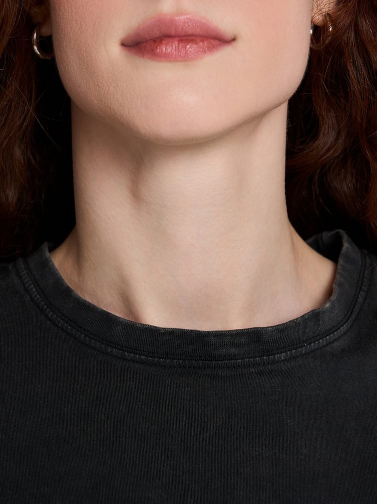 Футболка с праздничным принтом