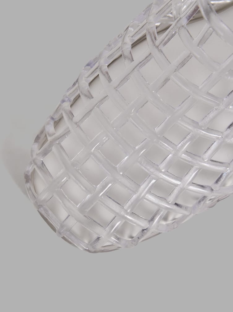 Шлепанцы с плетёным дизайном