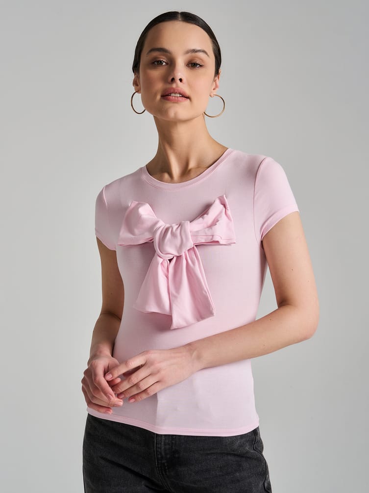 Футболка облегающая с бантом