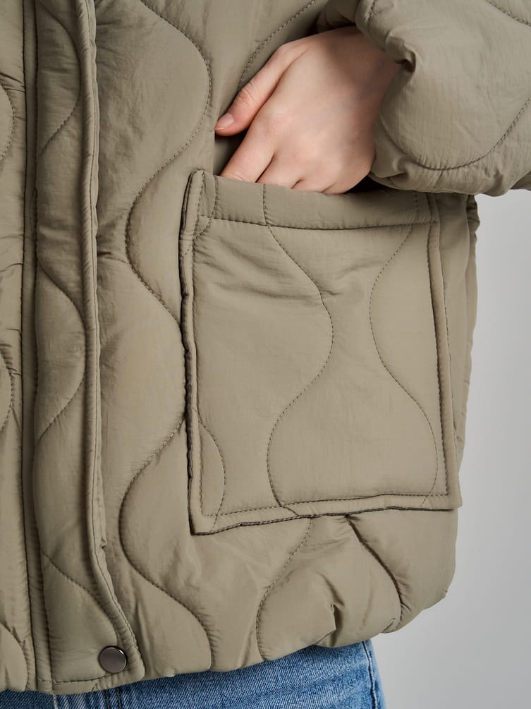 Куртка стеганая на синтепоне